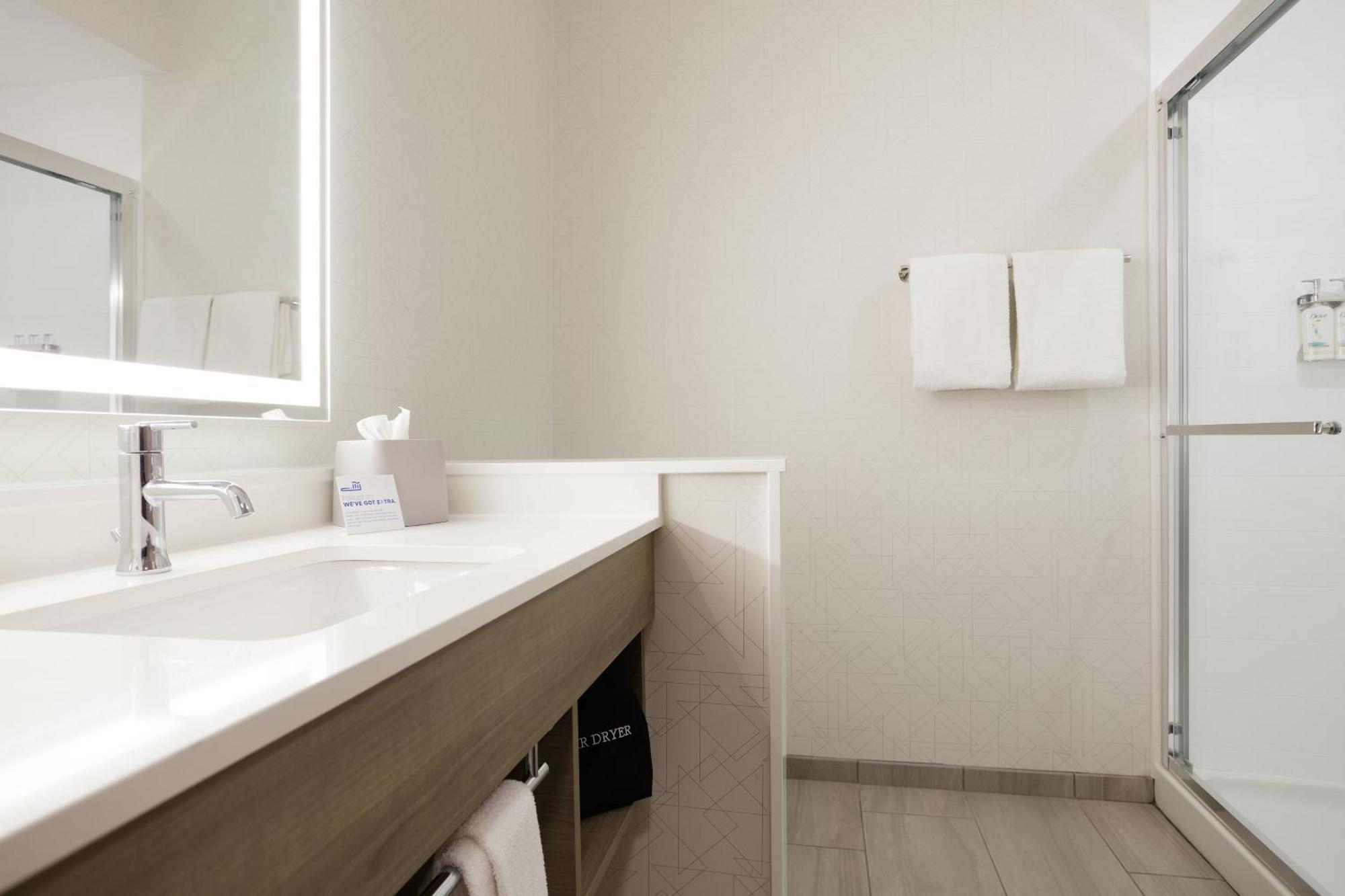 Holiday Inn Express & Suites Del Rio By Ihg Kültér fotó