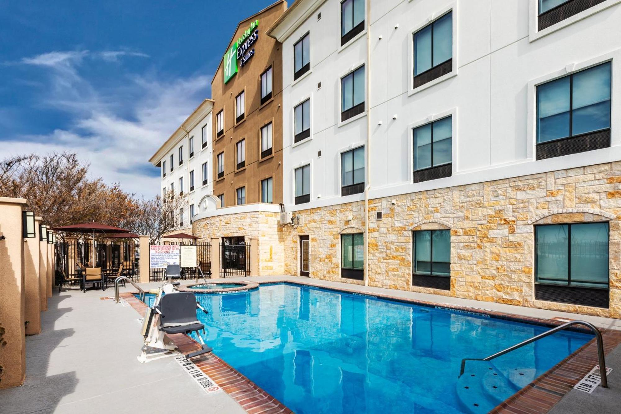 Holiday Inn Express & Suites Del Rio By Ihg Kültér fotó
