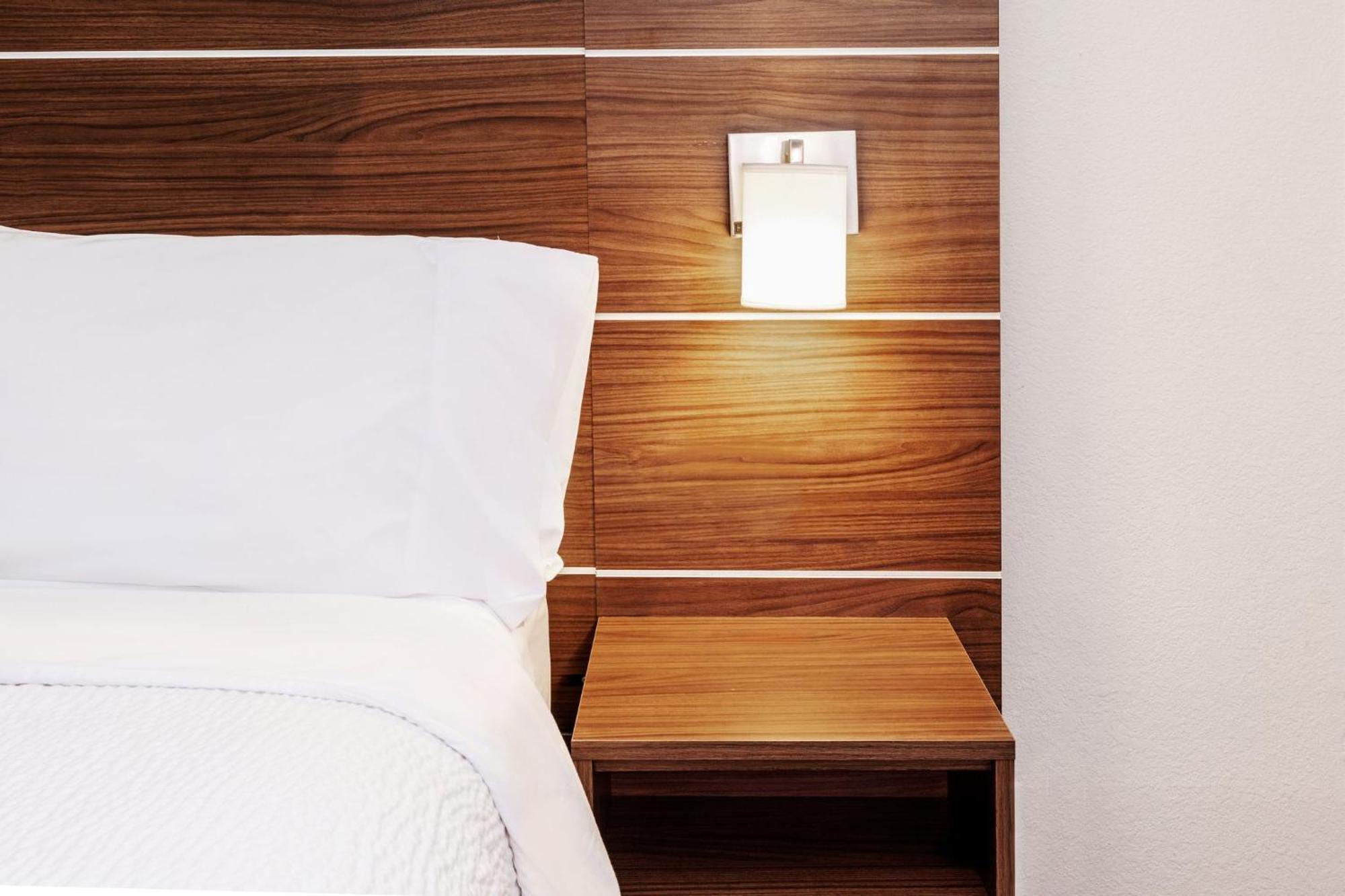 Holiday Inn Express & Suites Del Rio By Ihg Kültér fotó