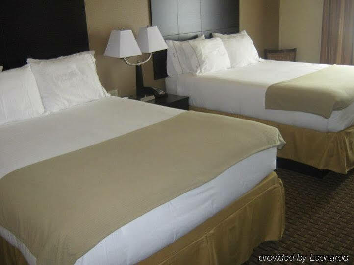 Holiday Inn Express & Suites Del Rio By Ihg Kültér fotó